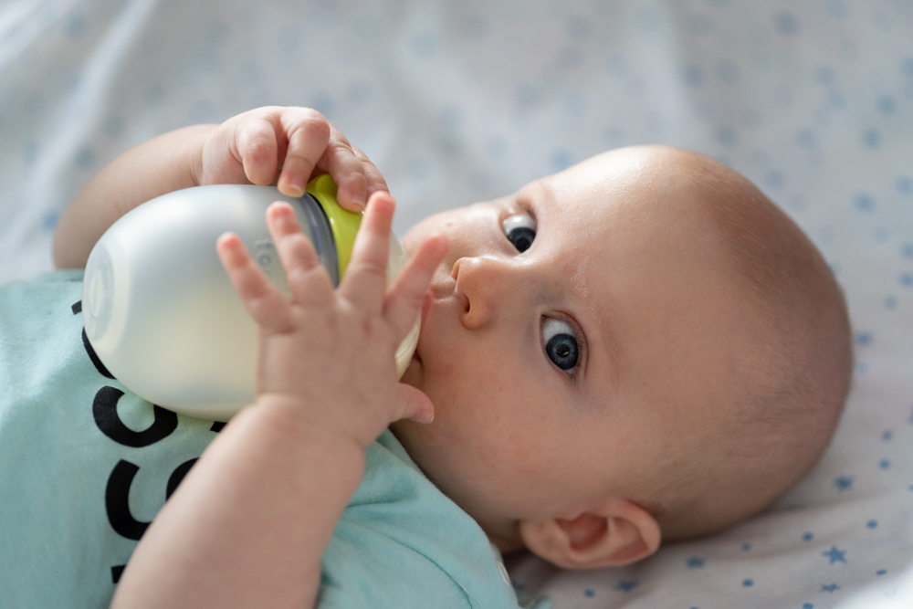 Things to Discuss Before Your Baby Arrives: Breastfeeding vs. Formula